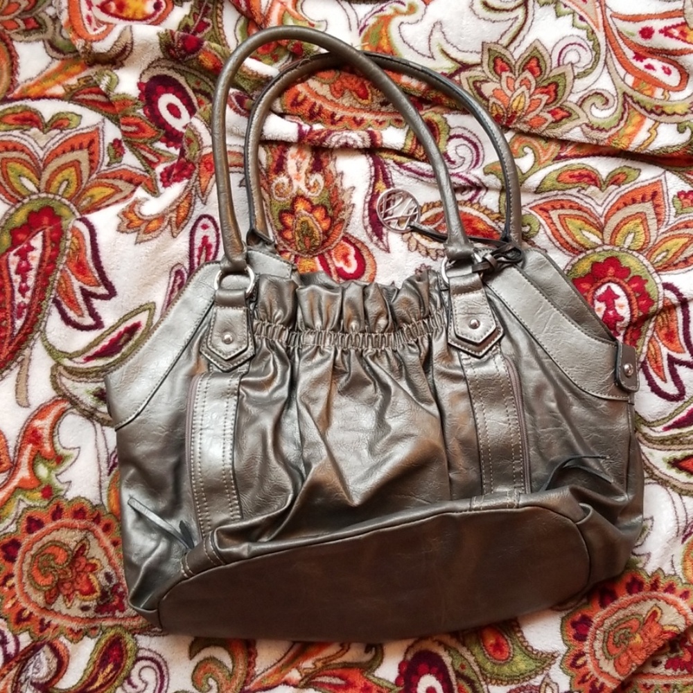 Roomy 💜Taupe/Bronze  Metallic Bag